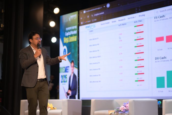 KAL_5316-min-700x466-1